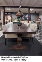 Grote Kloostertafel Lava Bruin - Showroommodel, Huis en Inrichting, Tafels | Eettafels, Ophalen, 100 tot 150 cm, 200 cm of meer
