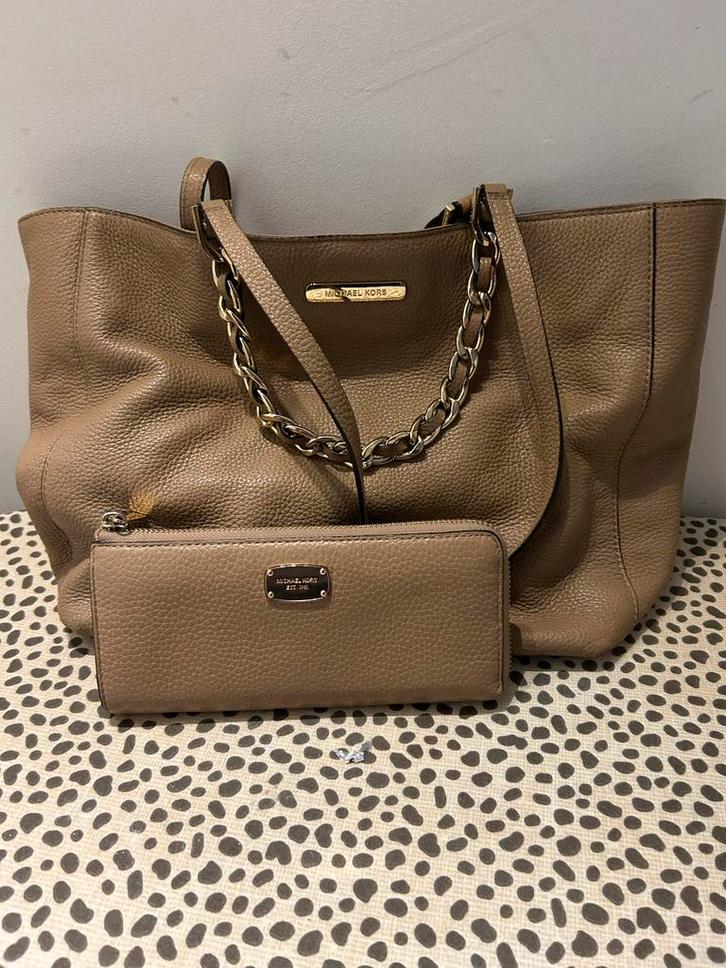 Michael Kors Tas & Portemonnee Set - Authentiek!, Sieraden, Tassen en Uiterlijk, Tassen | Damestassen, Zo goed als nieuw, Shopper