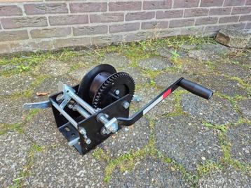 Handlier 1100KG - zo goed als nieuw beschikbaar voor biedingen