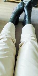 Beige pu leren broek gecombineerd met pu leren sokken, Beige, Maat 42/44 (L), Nieuw, Ophalen of Verzenden