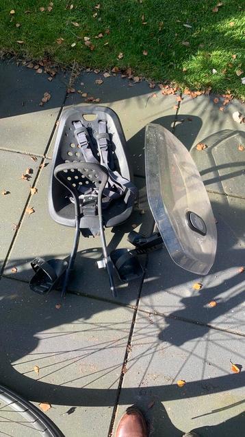 Yepp fietsstoel voor met scherm en adapter beschikbaar voor biedingen