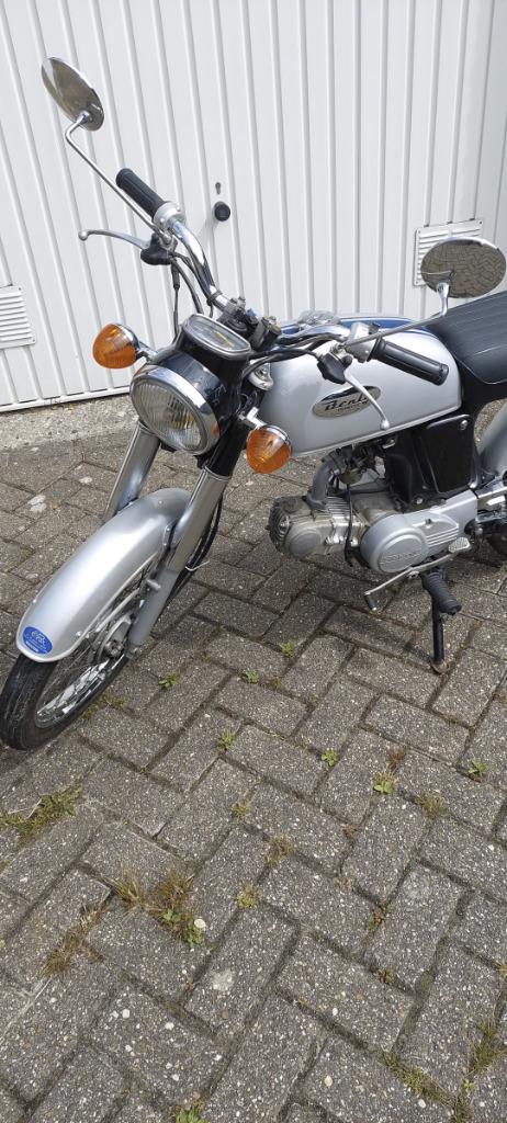 Honda CD50 Benly, Fietsen en Brommers, Brommers | Honda, Gebruikt, Overige modellen, Maximaal 45 km/u, Ophalen