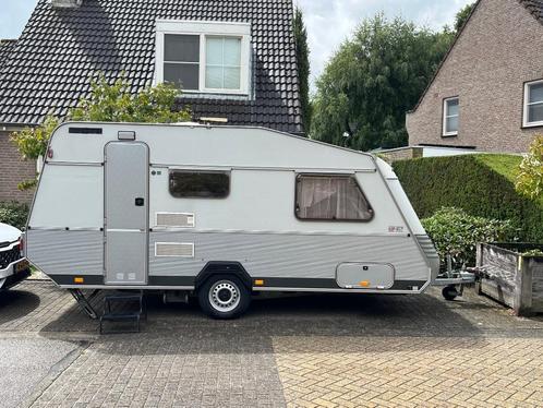 Kip Grey Line 45 T met voortent & Nieuwe banden & beurt, Caravans en Kamperen, Caravans, Particulier, tot en met 4, 750 - 1000 kg