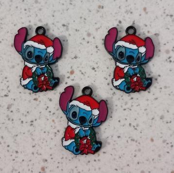 Stitch kerst bedel "nieuw"  beschikbaar voor biedingen