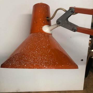 Vintage oranje DVE HCF Denmark retro architectenlamp beschikbaar voor biedingen