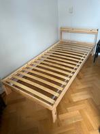 Ikea Neiden bedframe + nachtkastje, Beige, 90 cm, Eenpersoons, Zo goed als nieuw