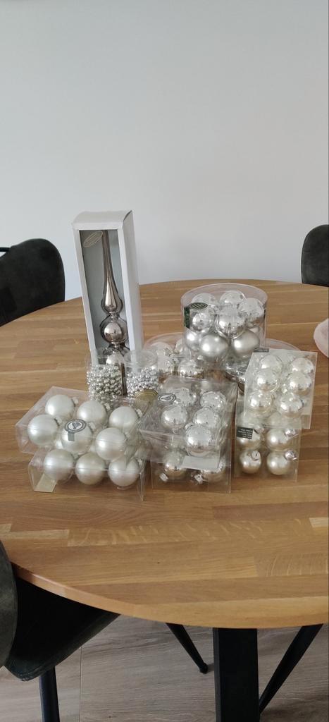 Kerstballen, piek en kralen slingers, Diversen, Kerst, Gebruikt, Ophalen of Verzenden