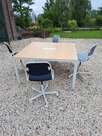 Stoel (bureau of vergader) 24st en 3 tafels, Ophalen, Zo goed als nieuw, Grijs