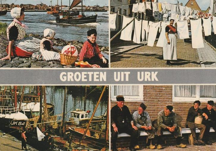 URK Haven Klederdracht Wasdag Groeten, Verzamelen, Ansichtkaarten | Nederland, Gelopen, Flevoland, 1960 tot 1980, Verzenden