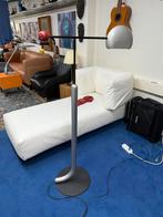 Tomo Floor Lamp Black Silver Red Toshiyuki Kita Bilumen Luci, Huis en Inrichting, Ophalen, 100 tot 150 cm, Zo goed als nieuw, Metaal