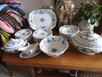 te koop prachtig antiek eetservies BFK serie ROCAILLE  beschikbaar voor biedingen