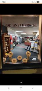 Complete inboedel ter overname schoenmakerij, Ophalen