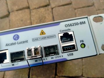 Alcatel Lucent OmniSwitch 8-poorts OS6250-8M beschikbaar voor biedingen