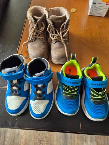 Schoenenpakket maat 22/23 beschikbaar voor biedingen