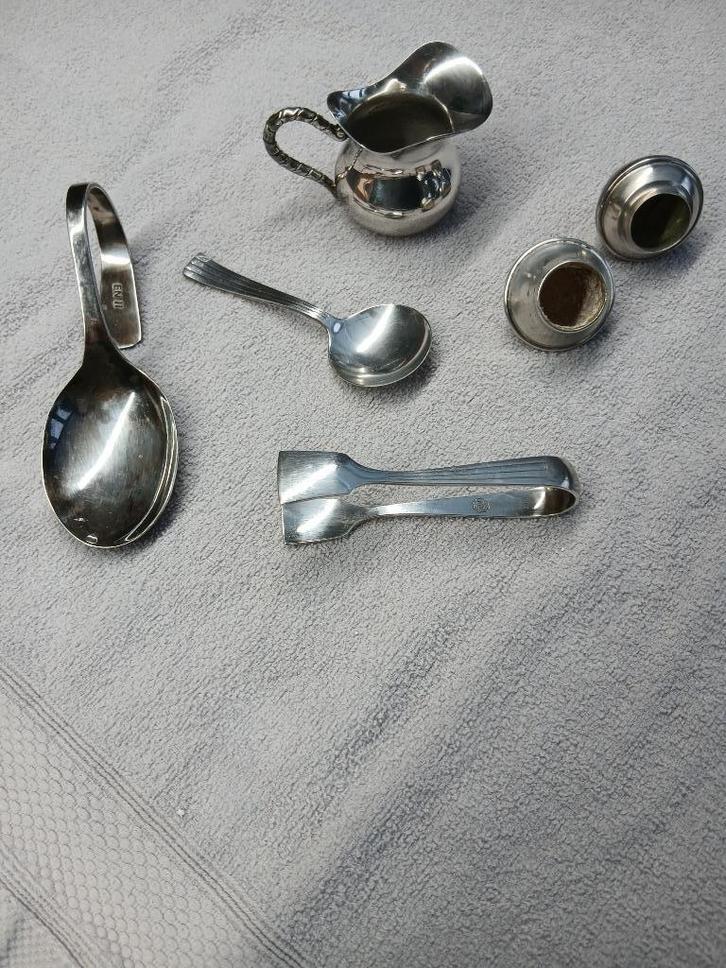 Tafel allerlei, Huis en Inrichting, Woonaccessoires | Overige, Gebruikt, Ophalen of Verzenden