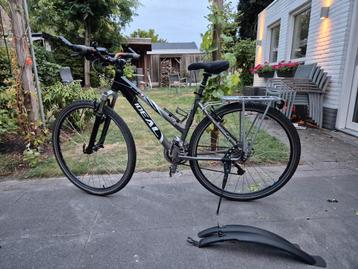 Ideal citybike met 3x9 Versnellingen beschikbaar voor biedingen