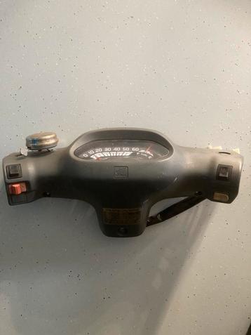 Honda vision kilometerteller teller dashboard beschikbaar voor biedingen