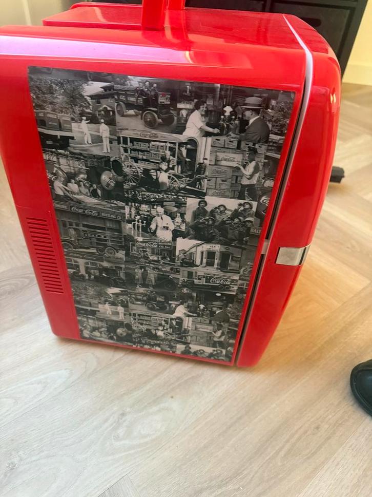 Coca Cola Koelkast - Limited Edition, Witgoed en Apparatuur, Koelkasten en IJskasten, Zo goed als nieuw, Zonder vriesvak, Minder dan 75 liter