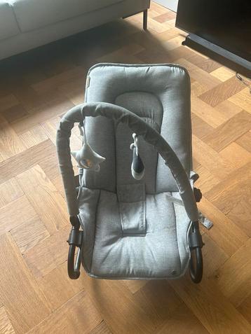 Wipstoeltje baby, grijs beschikbaar voor biedingen