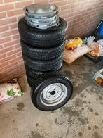 Te koop aanhanger of caravan banden, Ophalen of Verzenden, Gebruikt