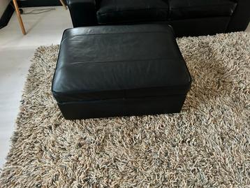 IKEA KIVIK 2-zits leren bank + hocker – zwart – 2022 - afbeelding 2
