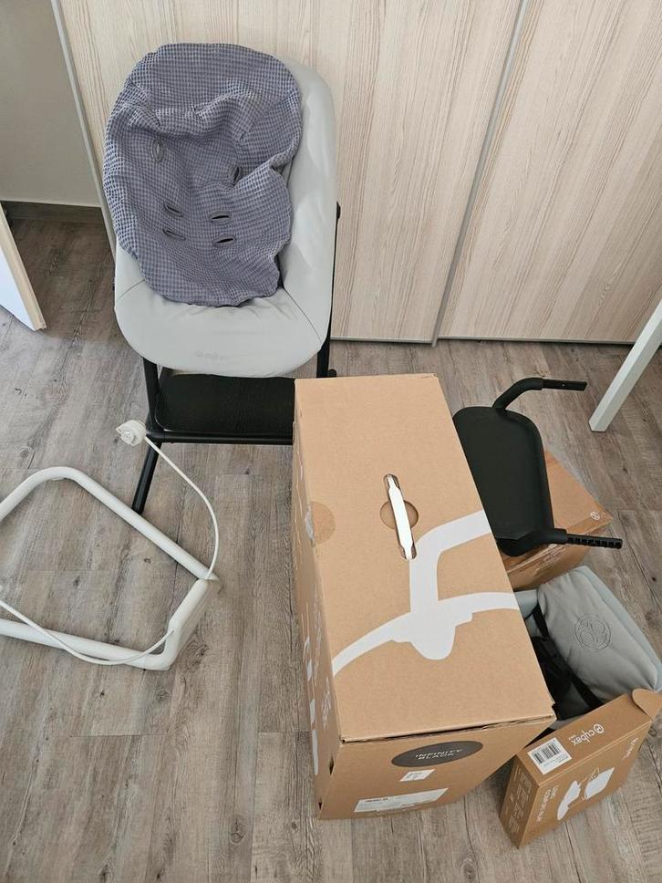 Cybex Lemo kinderstoel 4 in 1, Kinderen en Baby's, Kinderstoelen, Zo goed als nieuw, Meegroeistoel, Aanschuifbaar, Afneembaar eetblad
