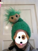 Handgebreide muts met troll, 56 of 57 cm (M, 7 of 7⅛ inch), Hoed, Ophalen of Verzenden, Onbekend