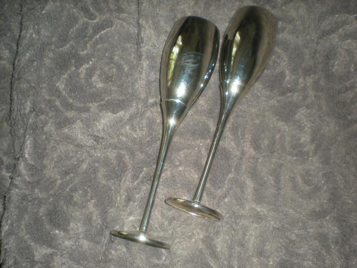 te koop 6 prachtige verz. champagne flutes en 2 wijn bokalen, Antiek en Kunst, Antiek | Goud en Zilver, Ophalen of Verzenden