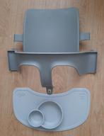 STOKKE babyset grijs + rode babyset + EZPZ placemat, Ophalen of Verzenden, Zo goed als nieuw, Meegroeistoel, Stoelverkleiner