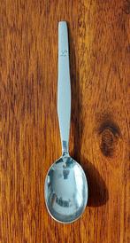Verzilverd lepeltje - met gegraveerd de letter L, Antiek en Kunst, Ophalen of Verzenden