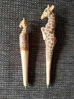 Giraf van hout / pen, Verzamelen, Dierenverzamelingen, Ophalen of Verzenden, Zo goed als nieuw, Wild dier, Beeldje of Figuurtje