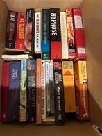 Grote boekenverzameling 750 - compleet of per doos, Ophalen, Gelezen