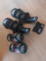 Kickboks scheenbeeschermers handschoenen en bokshandschoenen, Ophalen of Verzenden, Zo goed als nieuw, Overige