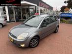 Ford Fiesta 1.3 Core 5DRS|CD|NETTE AUT0, Auto's, 1299 cc, Gebruikt, 4 cilinders, Bedrijf