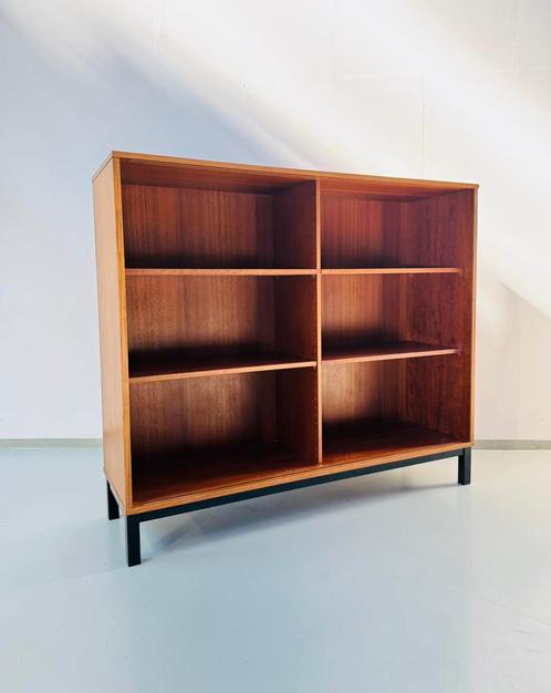 Vintage Large Teak Cabinet with shelves, 1970s., Huis en Inrichting, Kasten | Overige, Verzenden