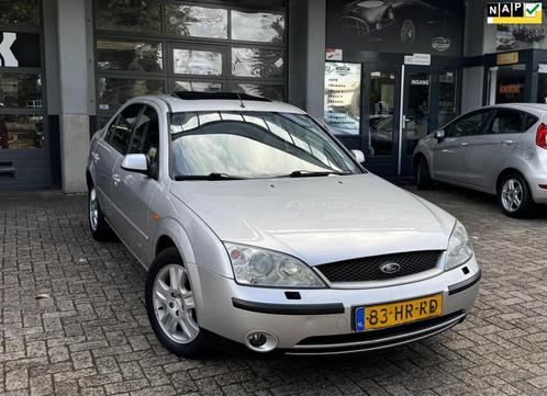 Ford Mondeo 2.0-16V Ghia | AUT | SCHUIF-DAK | AIRCO | LEDER, Auto's, Ford, Bedrijf, Te koop, Mondeo, ABS, Airbags, Airconditioning