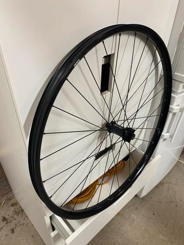 Newman Mullet Wielset - Zo Goed Als Nieuw! beschikbaar voor biedingen