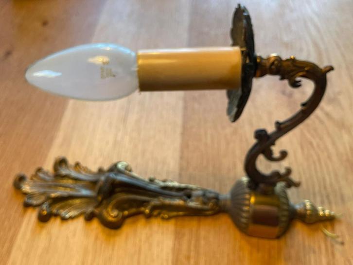 Vintage messing muurlampjes plus varkensblaas lampenkapjes., Huis en Inrichting, Lampen | Lampenkappen, Gebruikt, Minder dan 25 cm