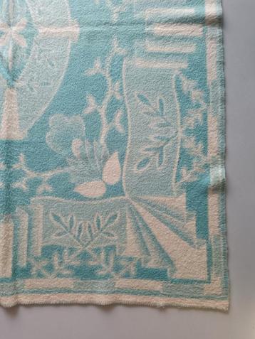 Wollen deken 176x220 cm beschikbaar voor biedingen