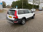Volvo XC70 3.2 AWD Momentum, LPG G3, Bliss, Leder, Auto's, Volvo, 238 pk, Beige, XC70, Wit