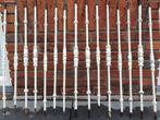 16 stuks wit Metalen Art Nouveau Trapspijlen Balusters €275, Antiek en Kunst, Ophalen of Verzenden