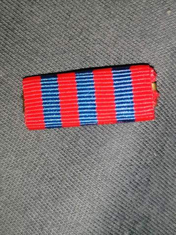 Oude baton medaille  beschikbaar voor biedingen