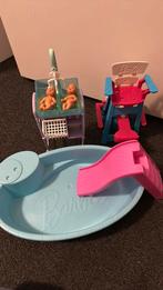 Barbie poppen, zwembad en meubels, Ophalen, Barbie