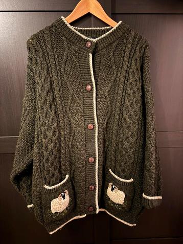Prachtig mooi wollen vintage vest mt L beschikbaar voor biedingen