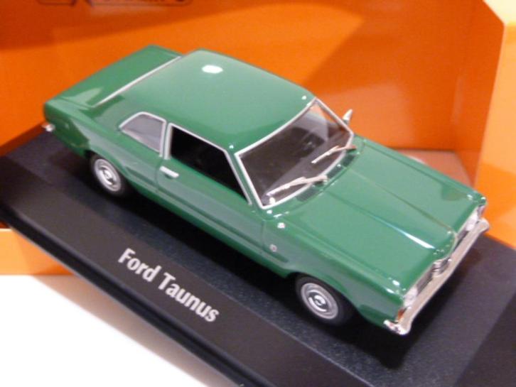 Maxichamps Minichamps Ford Taunus 1970 Groen 1:43 940081304, Hobby en Vrije tijd, Modelauto's | 1:43, Nieuw, Auto, MiniChamps
