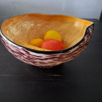 Prachtige 2-kleurige vintage Murano stijl glazen schaal beschikbaar voor biedingen