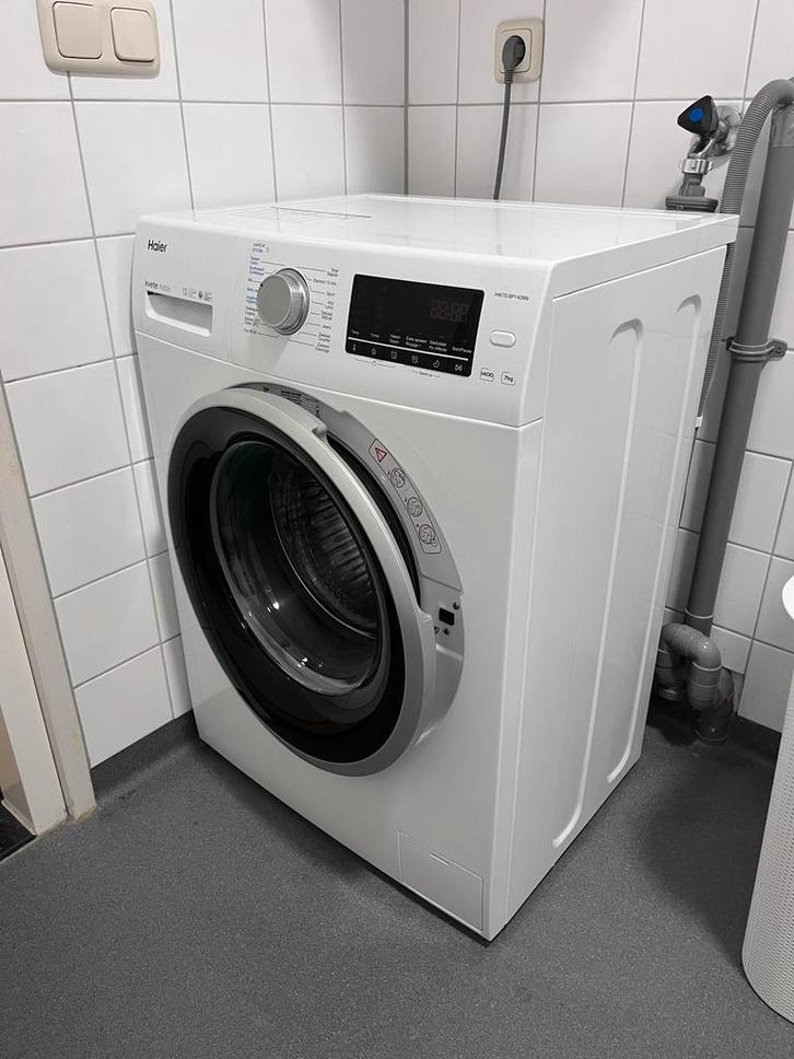 Haier HW70-BP1439N Wasmachine - 7kg, Witgoed en Apparatuur, Wasmachines, Gebruikt, Voorlader, 6 tot 8 kg, 85 tot 90 cm, 1200 tot 1600 toeren