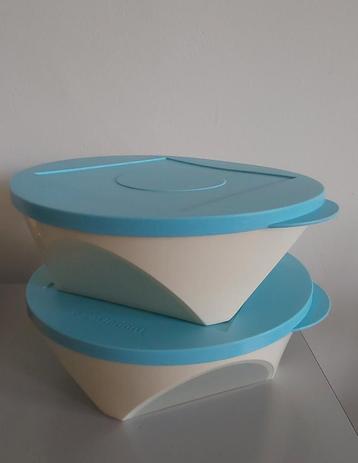 TUPPERWARE 2x Atlantis bak incl deksel beschikbaar voor biedingen