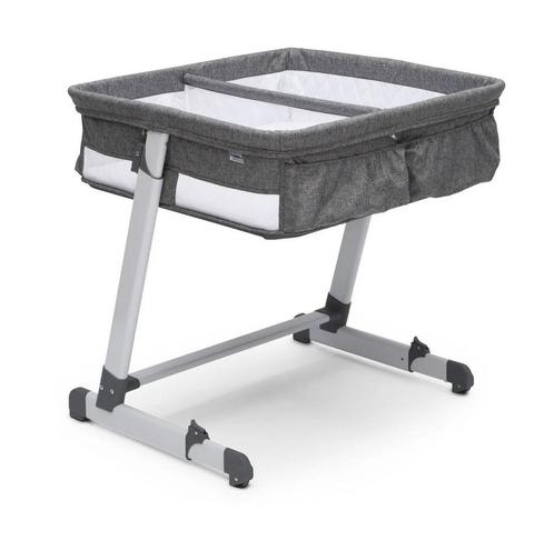 Tweeling co-sleeper wieg Delta Children, Kinderen en Baby's, Tweelingen en Meerlingen, Zo goed als nieuw, Box, Bedje of Wieg, Ophalen