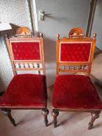 2 antieke stoelen samen voor, Ophalen